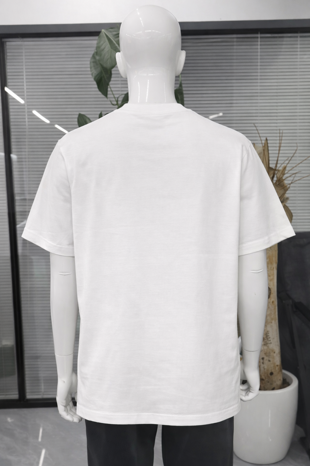 T-shirt Oversize Blanc “BANEMCAR” – Design Casquette Streetwear | Taille L