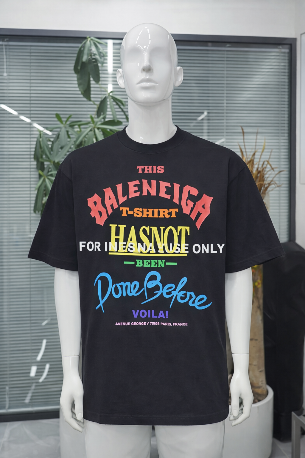 T-shirt Oversize Noir BALENCIAGA “Has Not Been Done Before” – Design Typographique | Taille XL