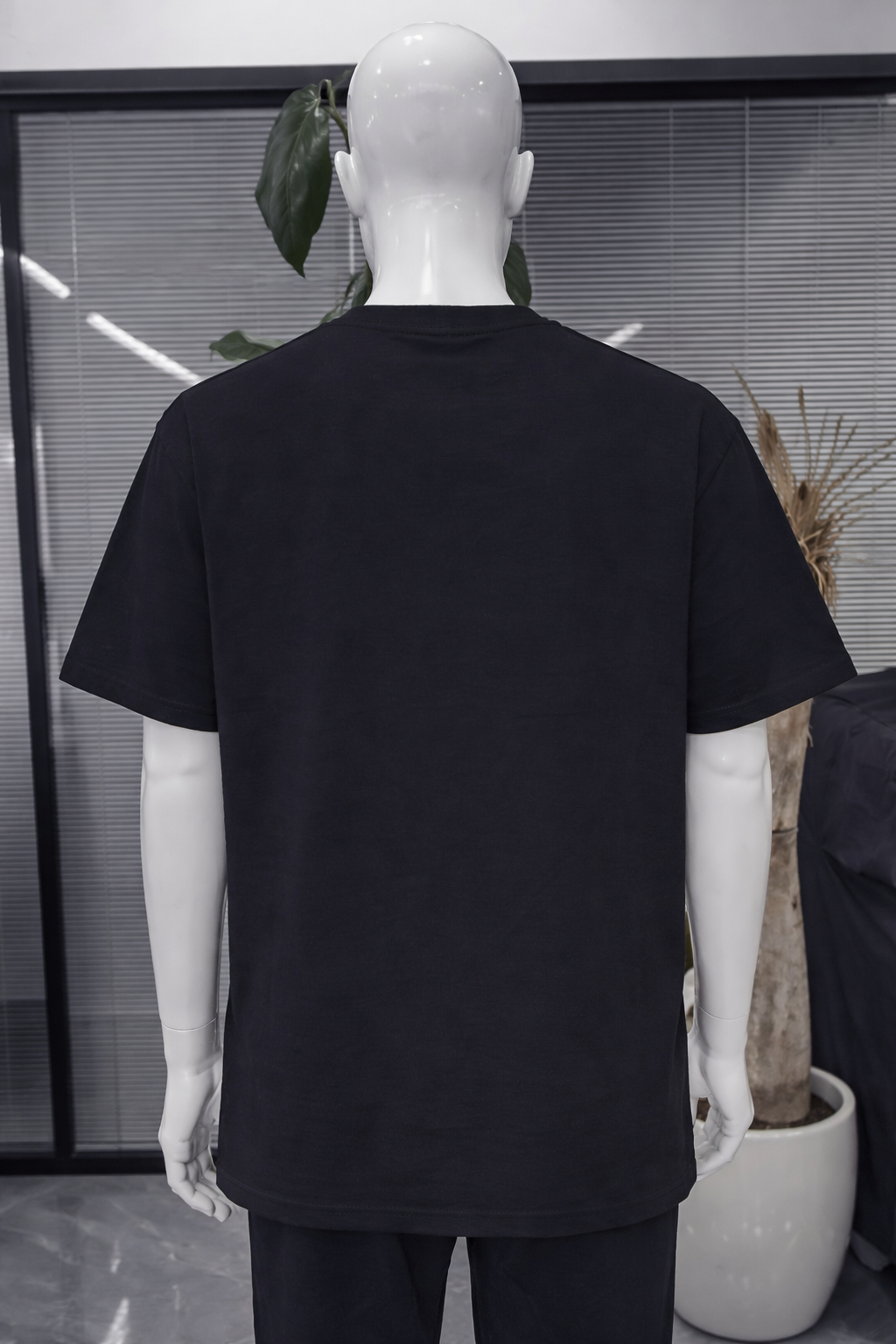 T-shirt Oversize Noir WELLDONE – Print Message & Graphique | Taille L